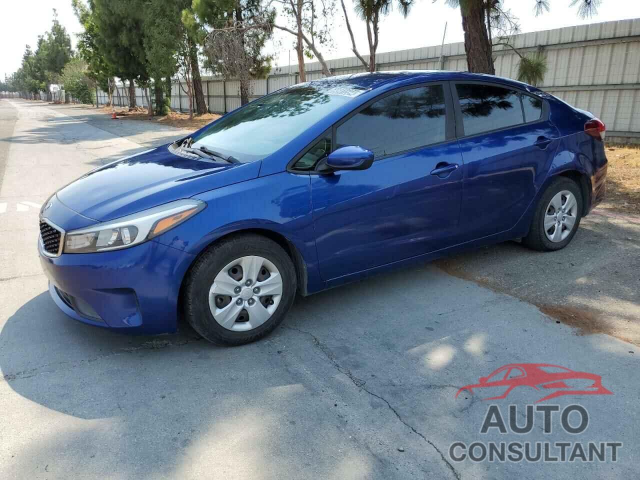 KIA FORTE 2018 - 3KPFK4A73JE192854