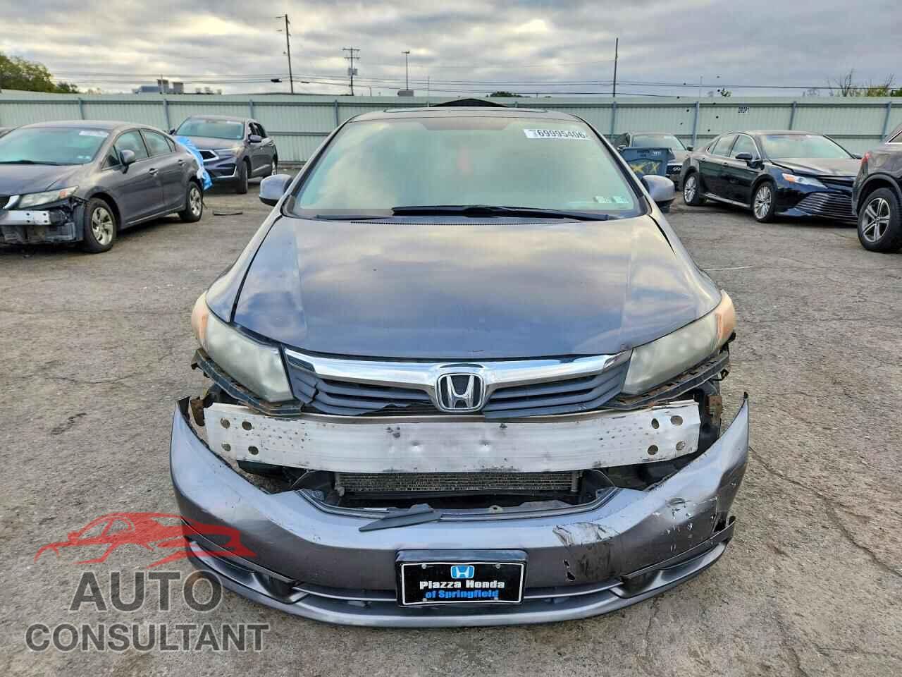 HONDA CIVIC 2012 - 2HGFB2F89CH524679