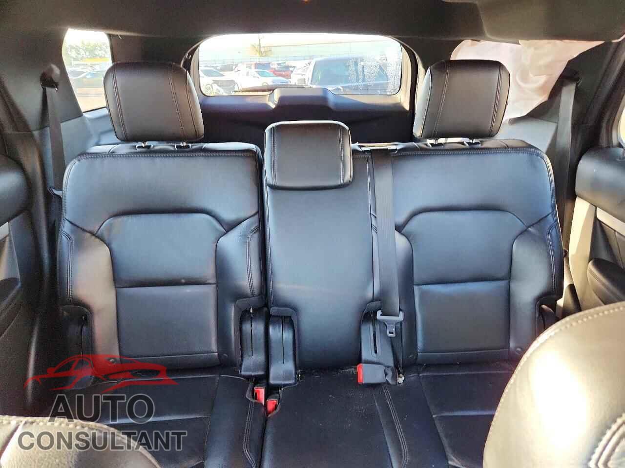 FORD EXPLORER 2017 - 1FM5K8DH6HGC65437