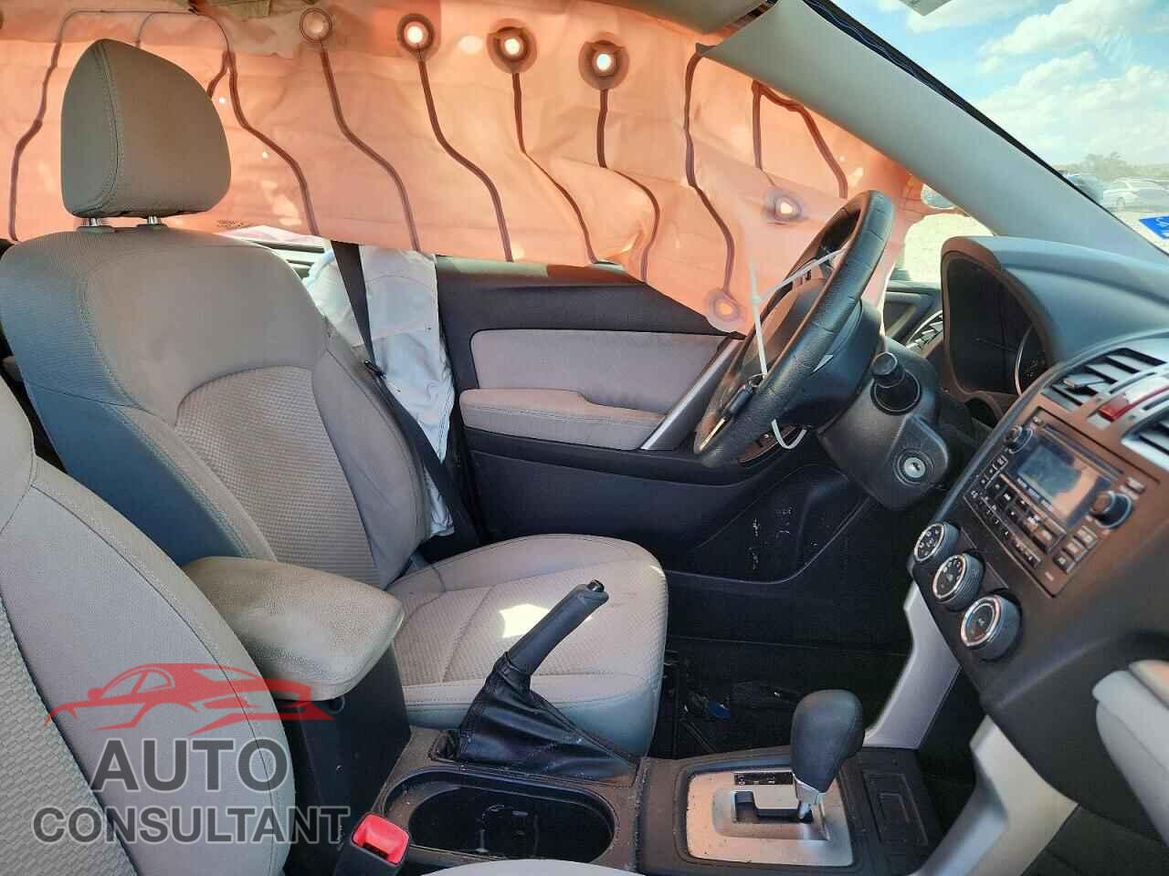 SUBARU FORESTER 2015 - JF2SJAAC7FH449451
