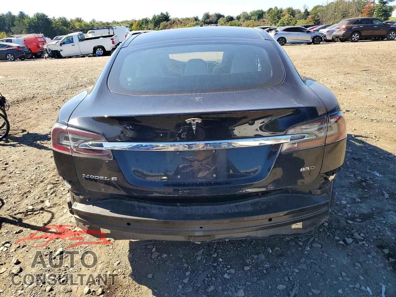 TESLA MODEL S 2015 - 5YJSA1E25FF108551