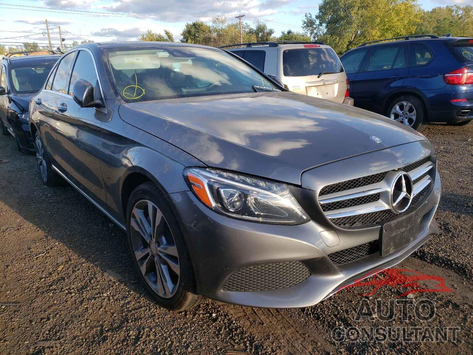 MERCEDES-BENZ C-CLASS 2017 - 55SWF4KB3HU194243