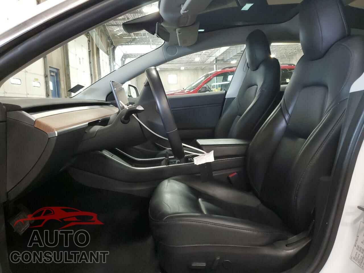 TESLA MODEL 3 2019 - 5YJ3E1EB9KF211636