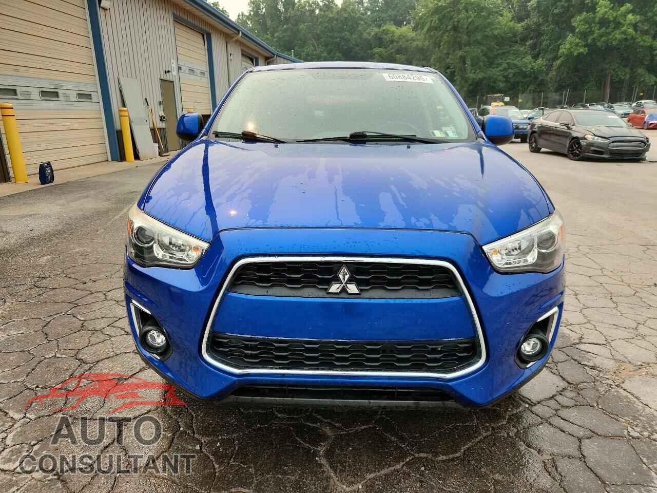 MITSUBISHI OUTLANDER 2015 - 4A4AR3AU4FE032130