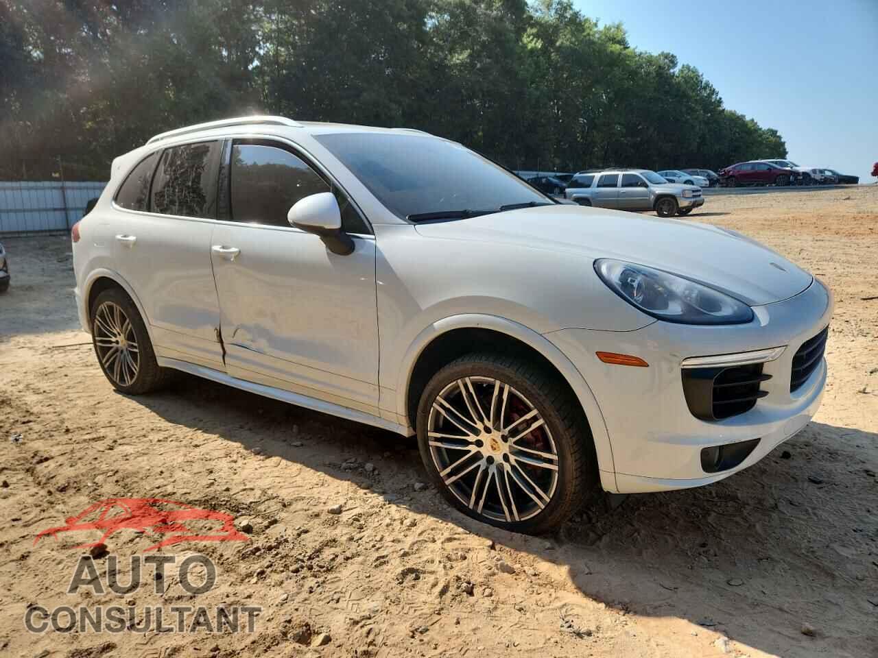 PORSCHE CAYENNE 2015 - WP1AB2A24FLA59813