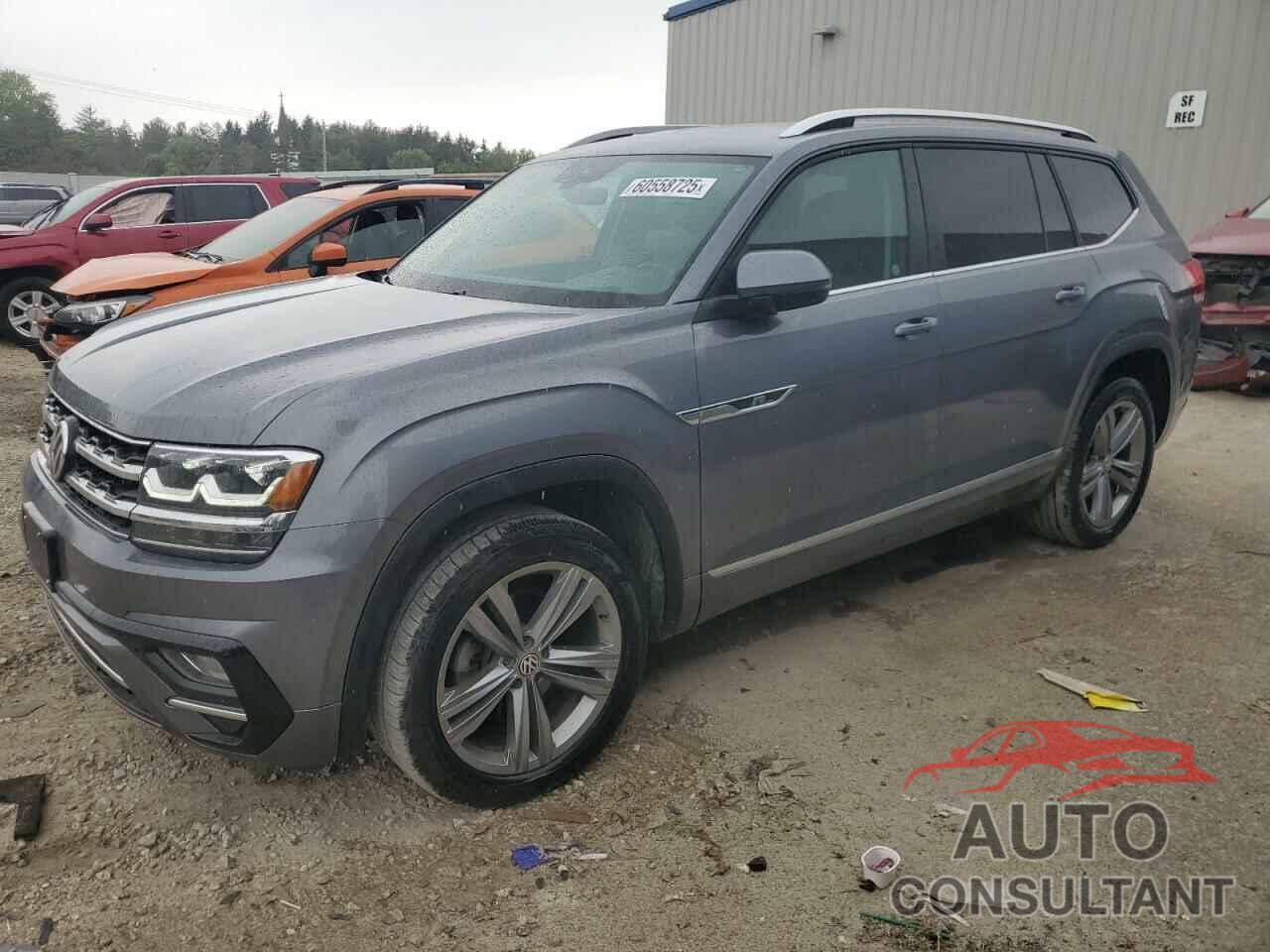 VOLKSWAGEN ATLAS 2018 - 1V2RR2CA0JC565408