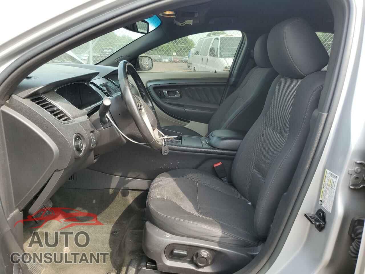 FORD TAURUS 2013 - 1FAHP2E82DG214399