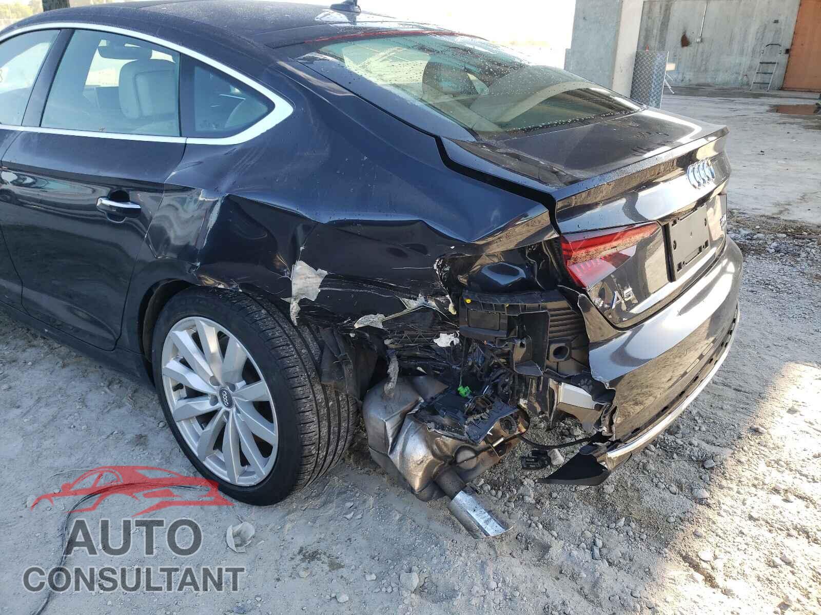 AUDI A5 2018 - WAUCNCF50JA068763