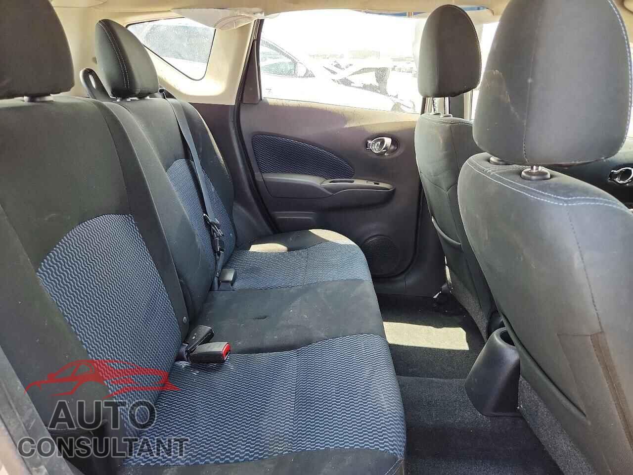 NISSAN VERSA 2015 - 3N1CE2CP2FL402152