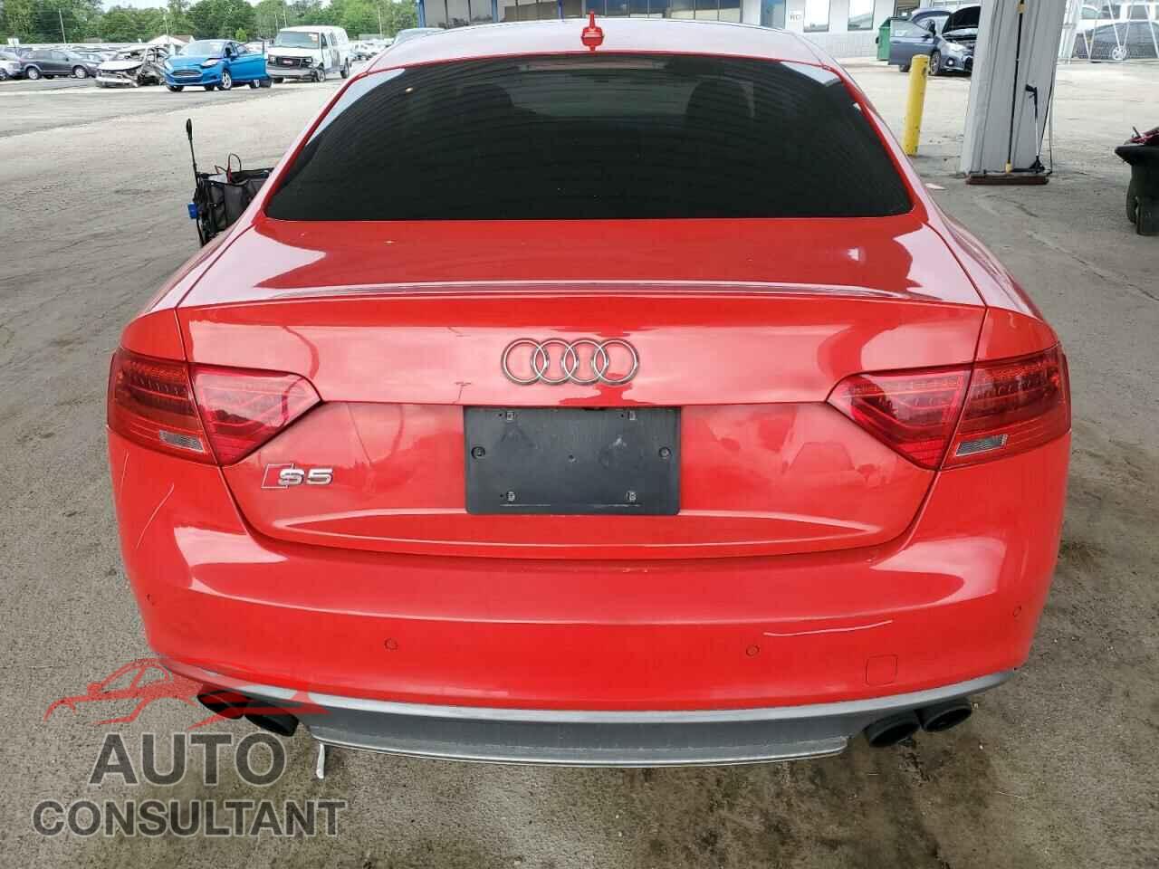 AUDI S5/RS5 2013 - WAUCGAFR5DA034548