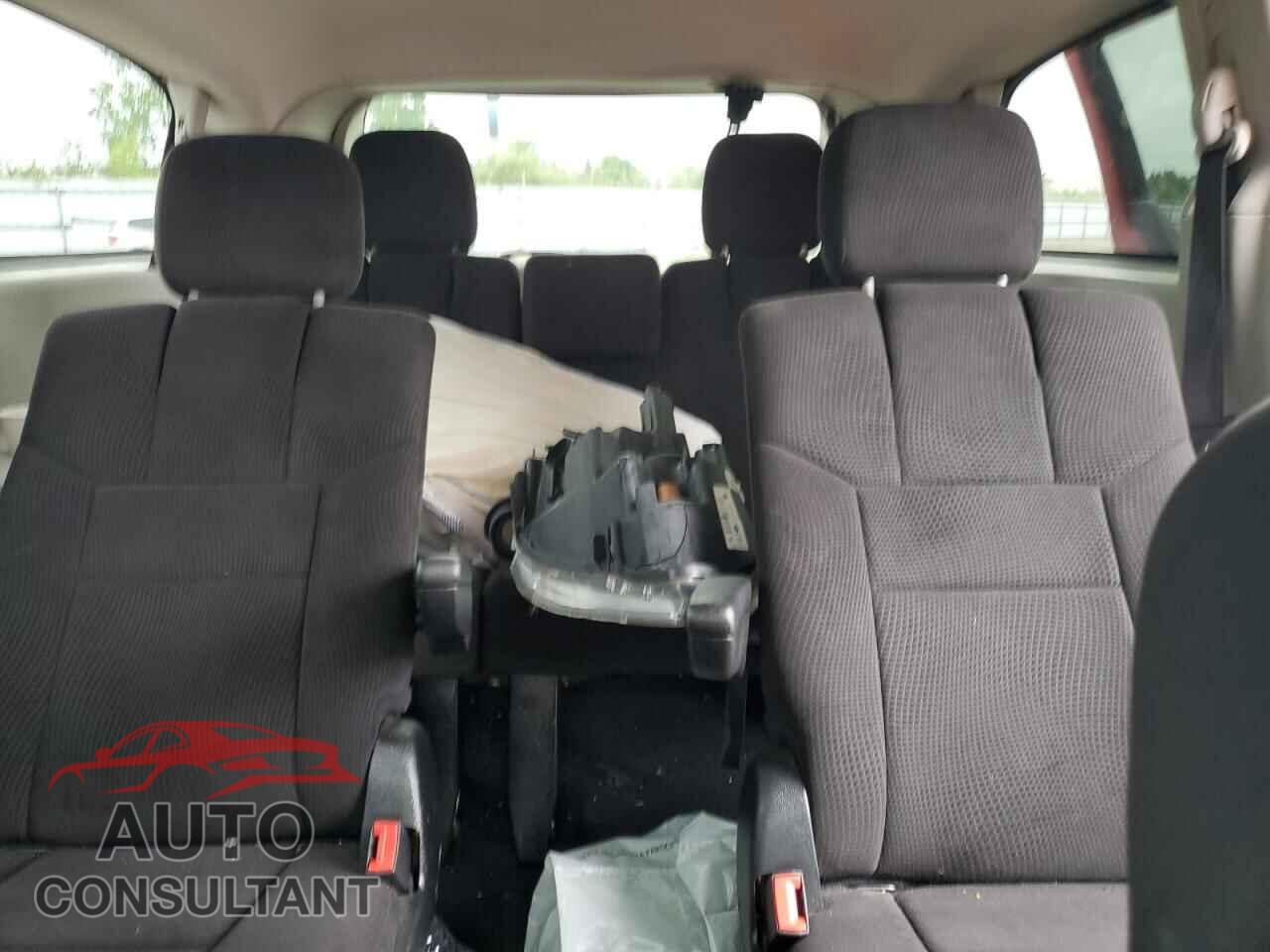 DODGE CARAVAN 2013 - 2C4RDGDG9DR810878