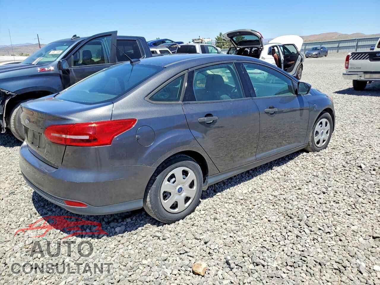 FORD FOCUS 2017 - 1FADP3E23HL312337