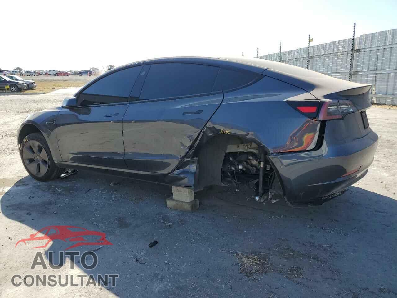 TESLA MODEL 3 2022 - 5YJ3E1EA7NF375236