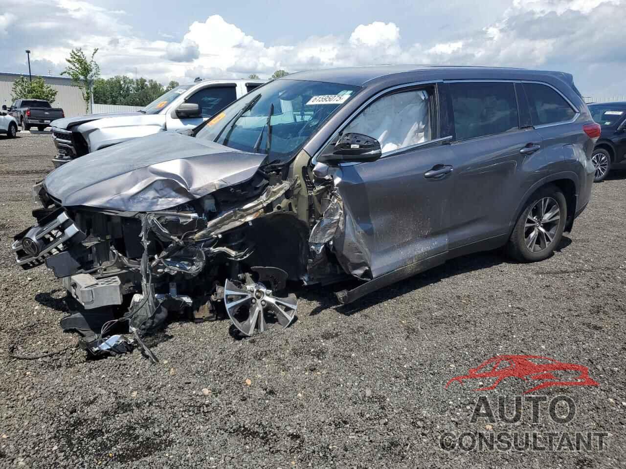 TOYOTA HIGHLANDER 2019 - 5TDBZRFH6KS730916