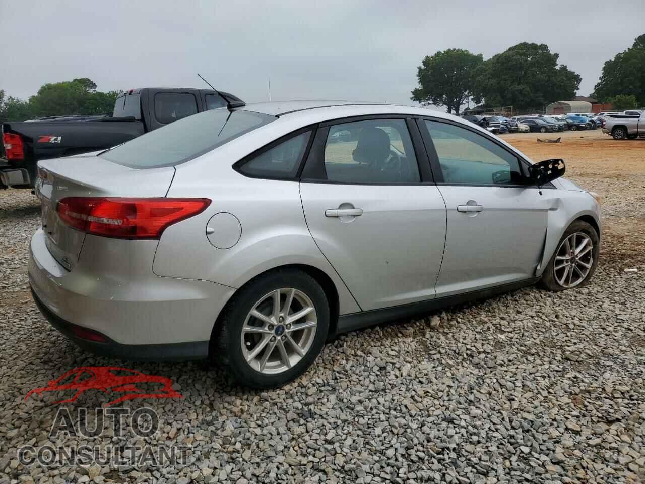 FORD FOCUS 2016 - 1FADP3F23GL320399