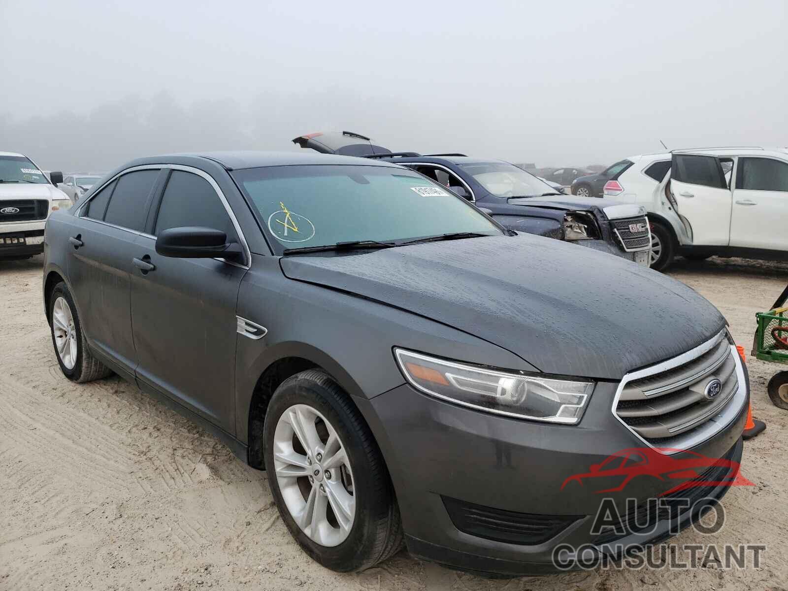 FORD TAURUS 2018 - 1FAHP2D89JG104009