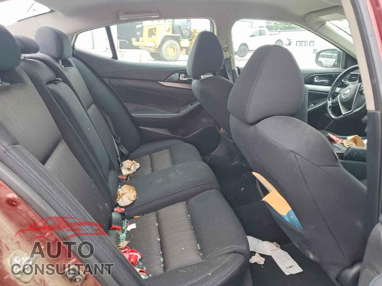 NISSAN MAXIMA 2017 - 1N4AA6AP5HC369727