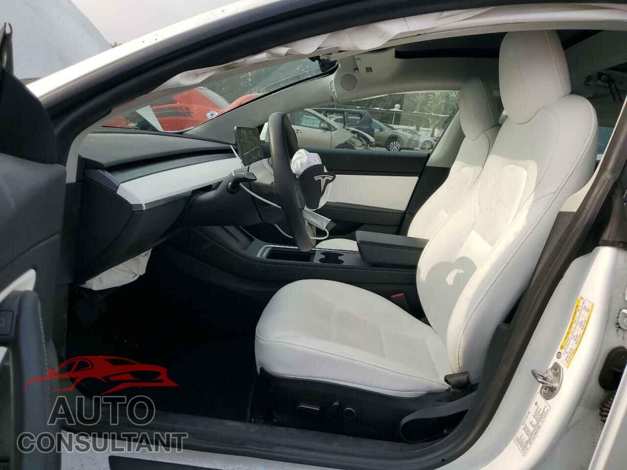TESLA MODEL 3 2021 - 5YJ3E1EB5MF926609