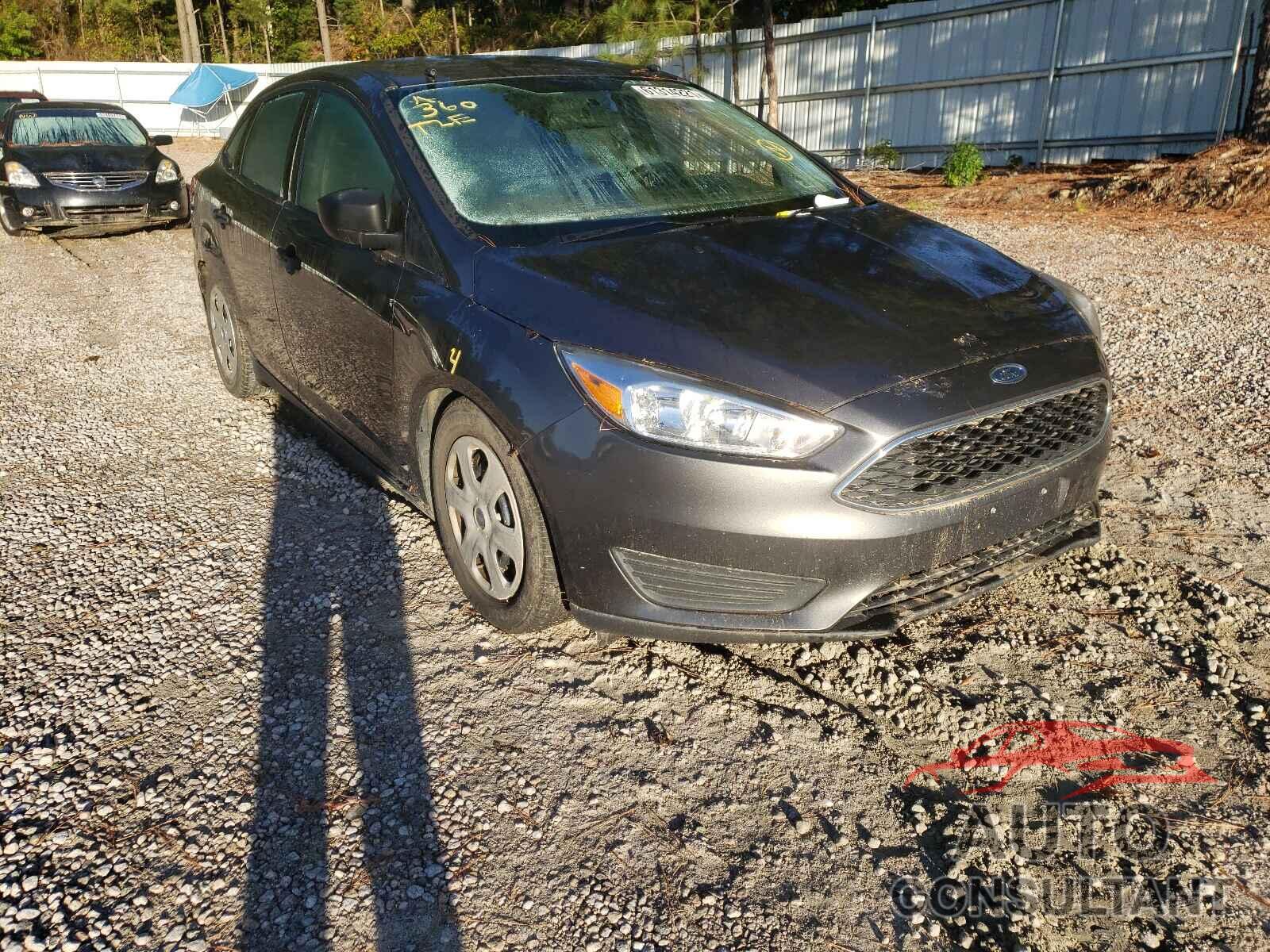 FORD FOCUS 2016 - 1FADP3E29GL219742