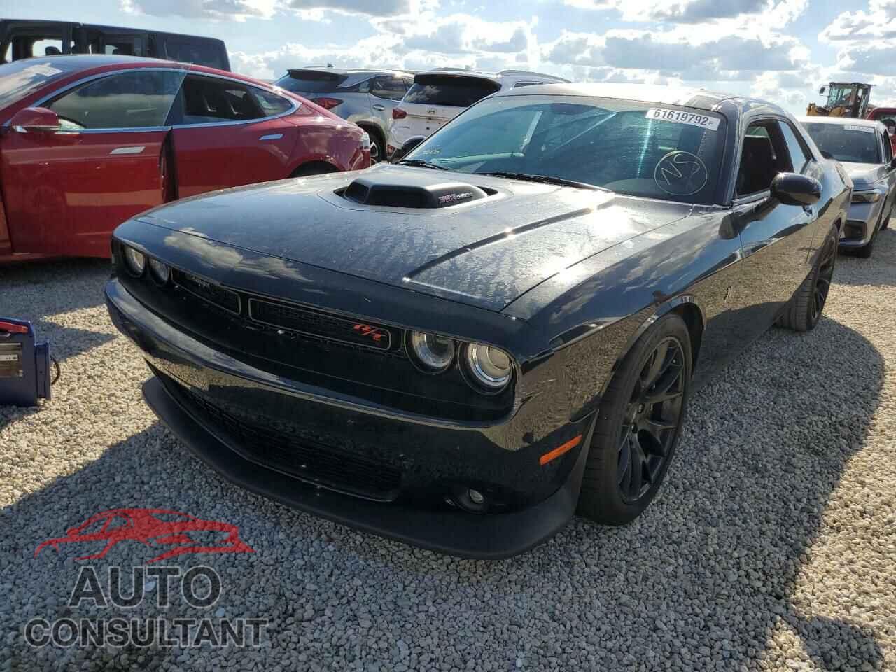 DODGE CHALLENGER 2017 - 2C3CDZFJ8HH588845