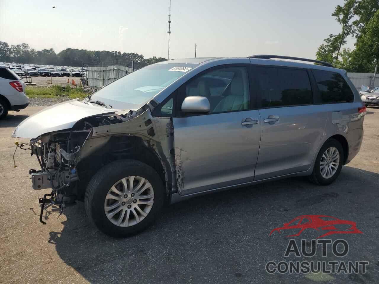 TOYOTA All Models 2013 - 5TDYK3DC0DS357281
