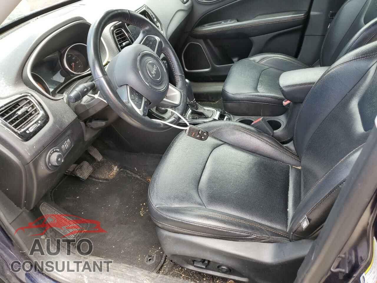 JEEP COMPASS 2018 - 3C4NJDCB4JT392802