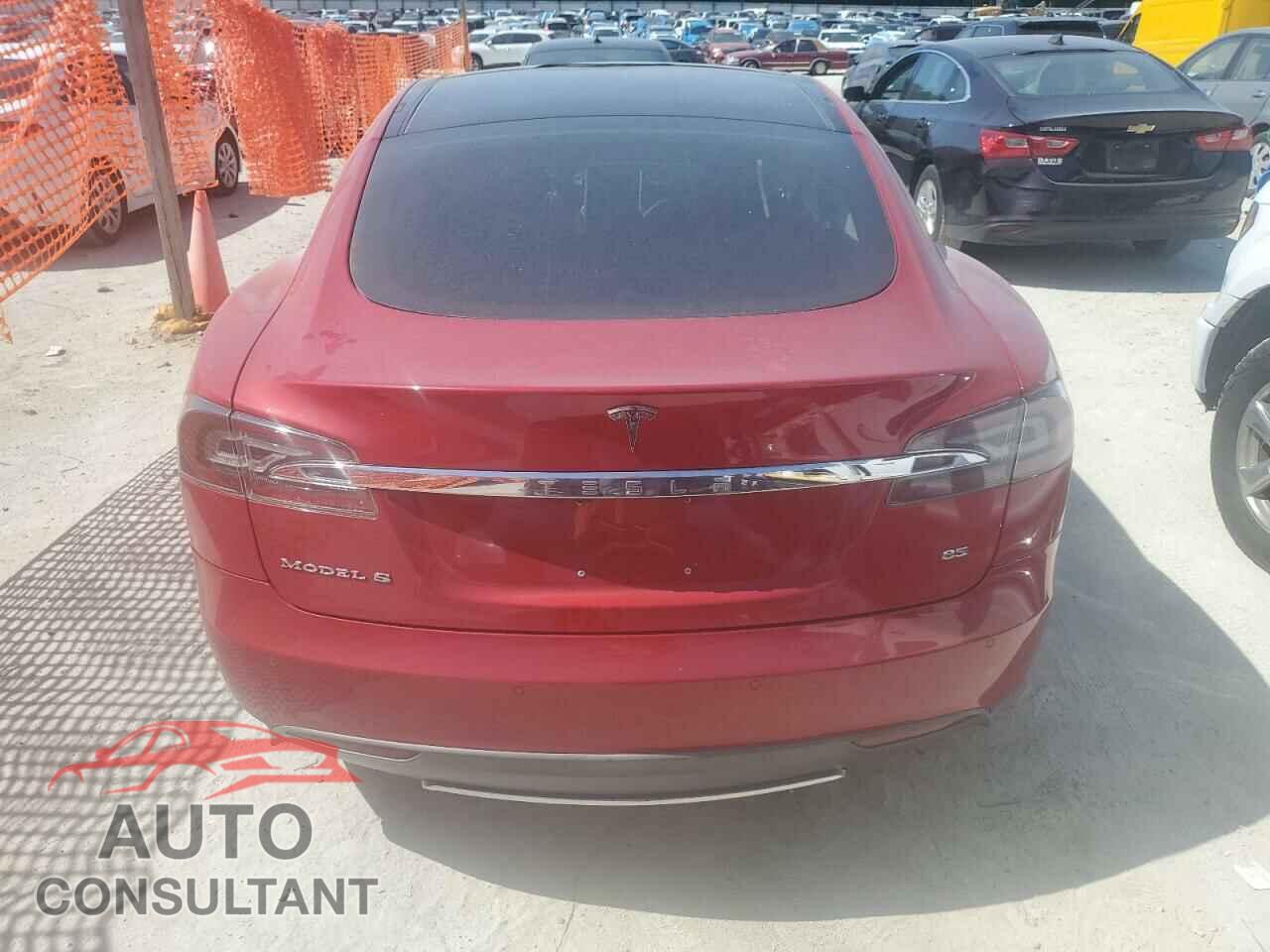 TESLA MODEL S 2014 - 5YJSA1H19EFP27946