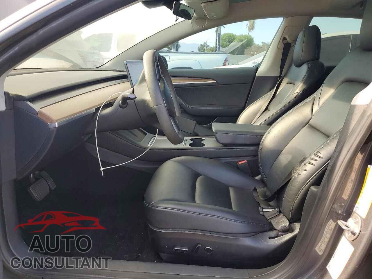 TESLA MODEL 3 2023 - 5YJ3E1EA8PF452425