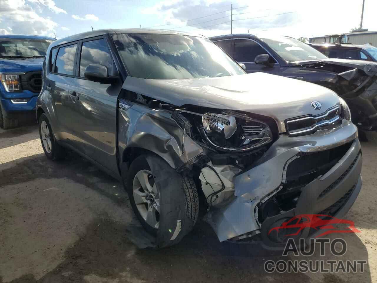 KIA SOUL 2017 - KNDJN2A21H7410150