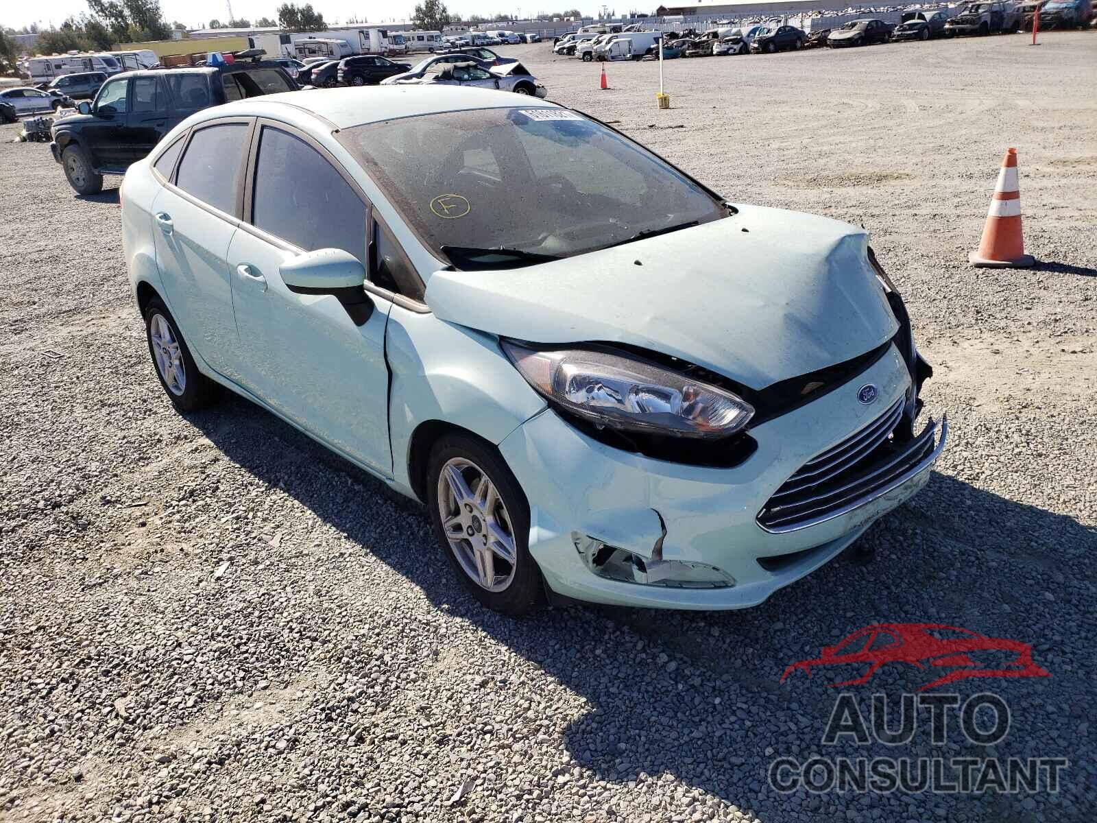 FORD FIESTA 2017 - 3FADP4BJXHM102639