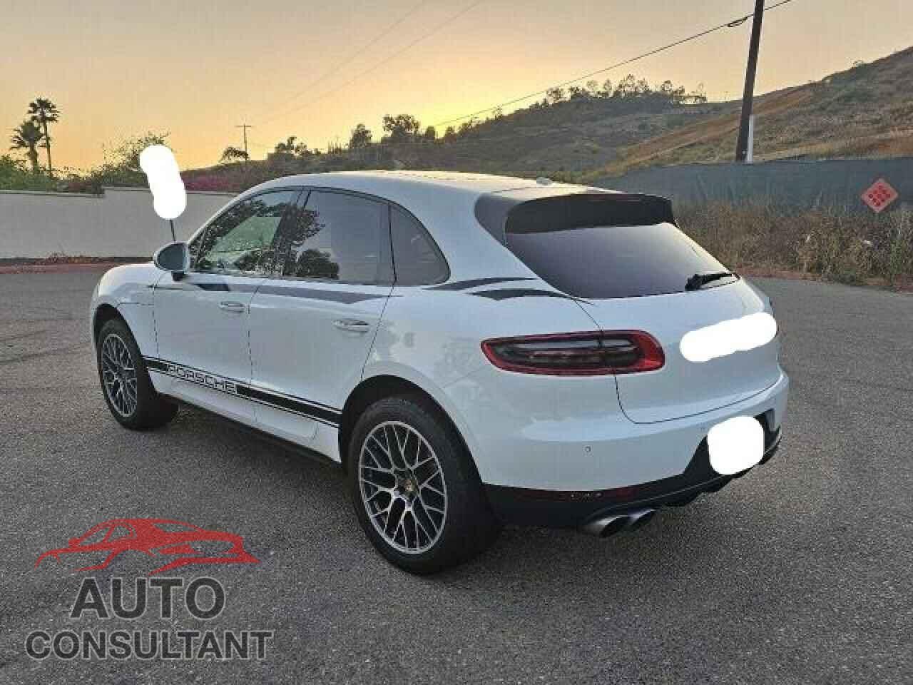 PORSCHE MACAN 2016 - WP1AB2A59GLB46733