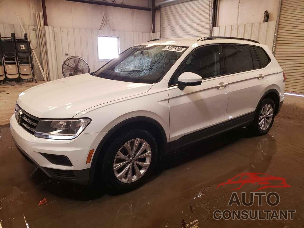 VOLKSWAGEN TIGUAN 2019 - 3VV1B7AX1KM039345