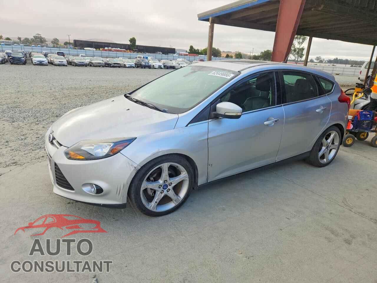 FORD FOCUS 2012 - 1FAHP3N23CL295341