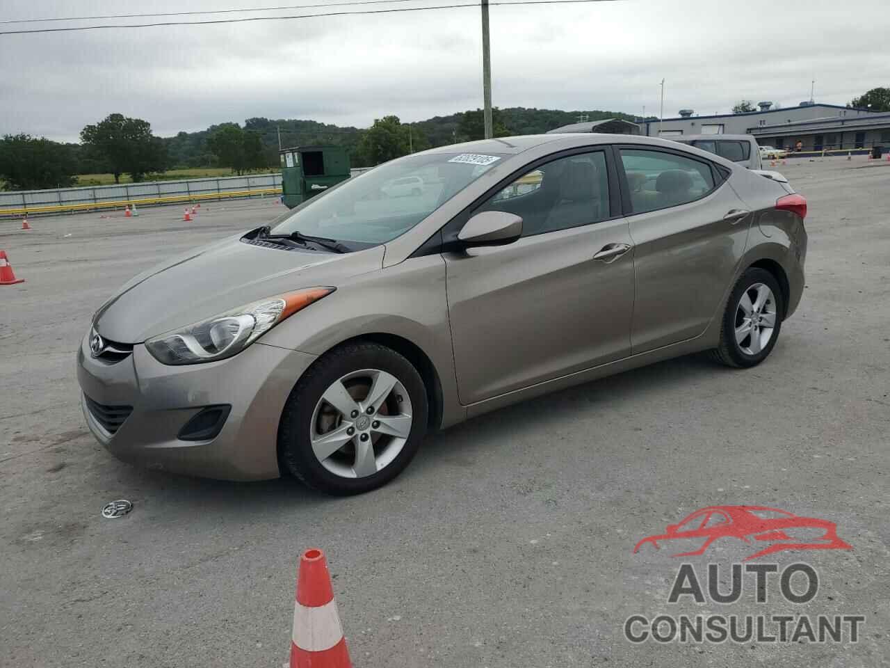 HYUNDAI ELANTRA 2013 - 5NPDH4AE0DH365444