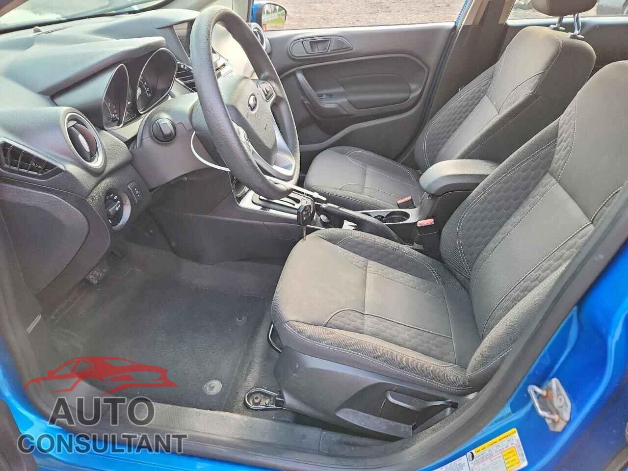 FORD FIESTA 2017 - 3FADP4EJ9HM128273
