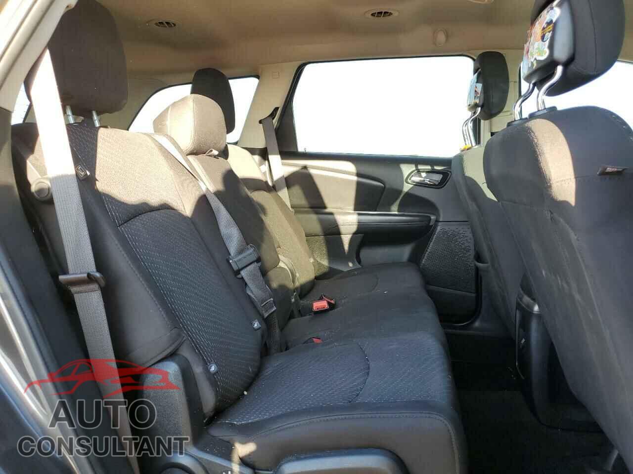 DODGE JOURNEY 2017 - 3C4PDCBG0HT589032