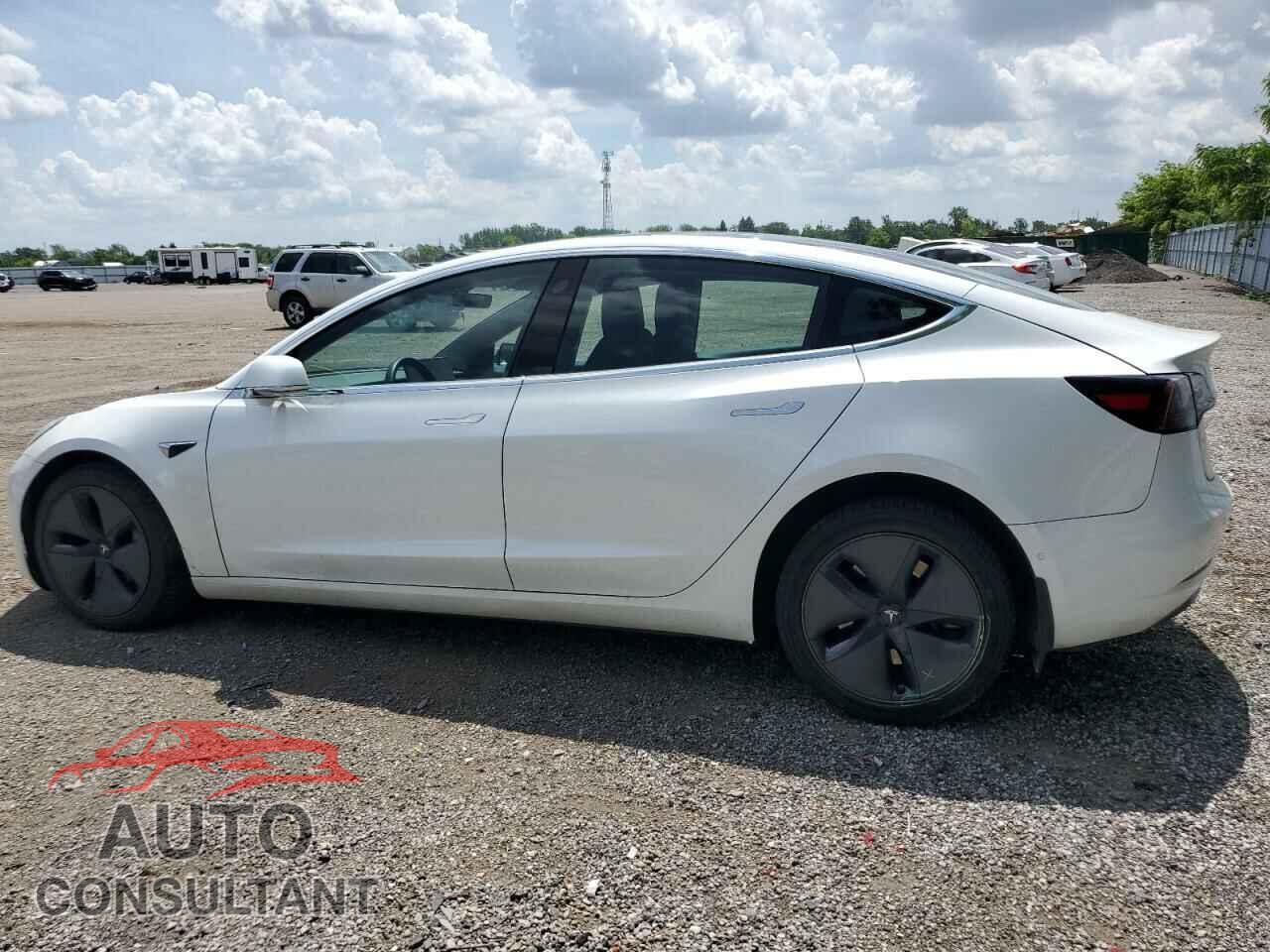 TESLA MODEL 3 2019 - 5YJ3E1EB3KF452950