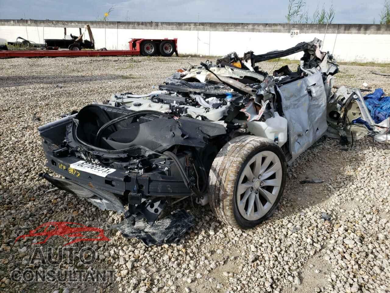 TESLA MODEL S 2017 - 5YJSA1E10HF178873