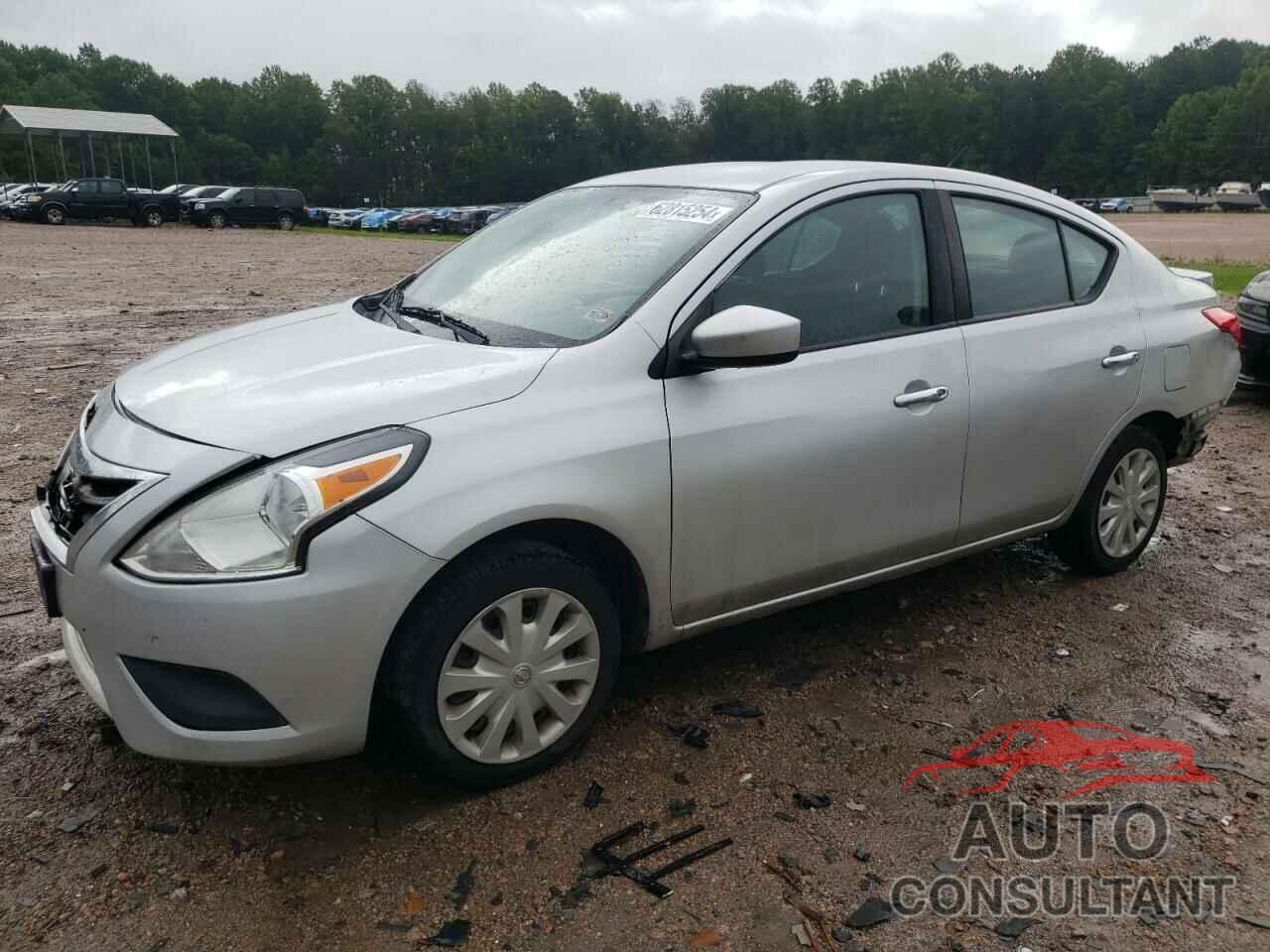 NISSAN VERSA 2018 - 3N1CN7AP3JL879357