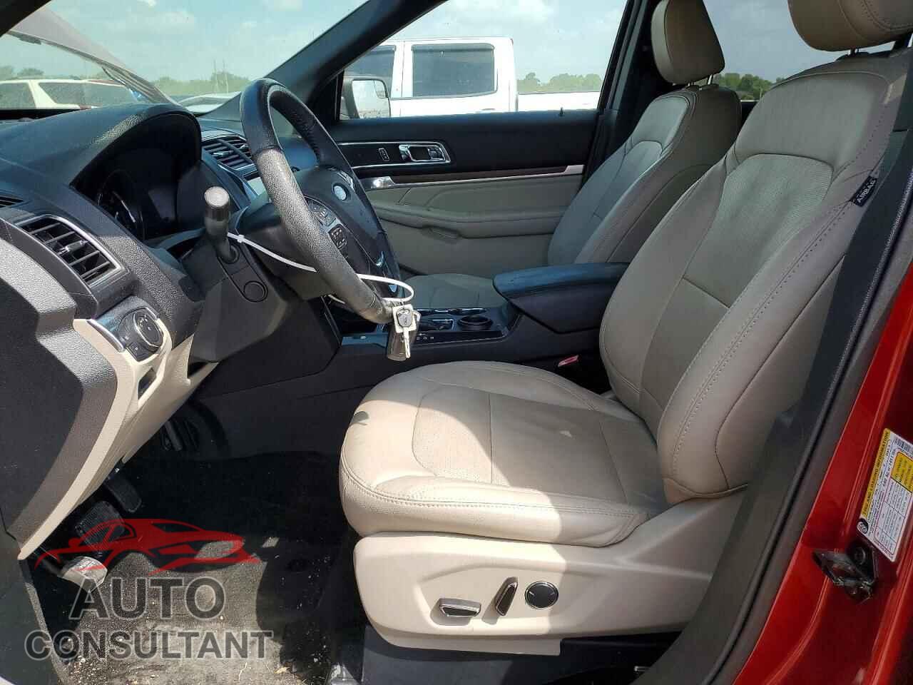 FORD EXPLORER 2018 - 1FM5K7F85JGB08270