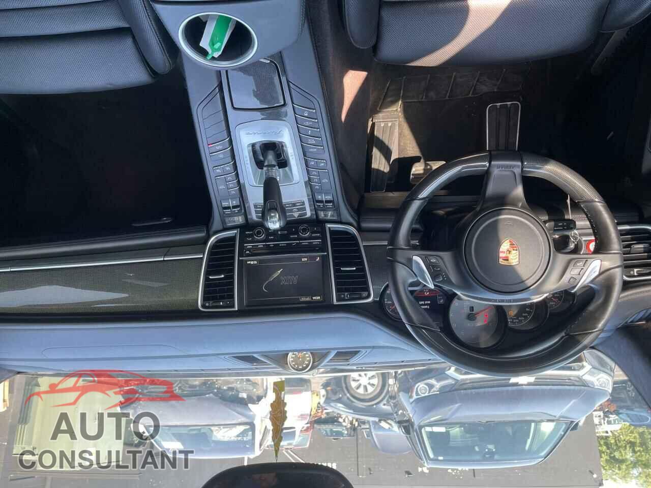 PORSCHE PANAMERA 2016 - WP0AF2A79GL081499