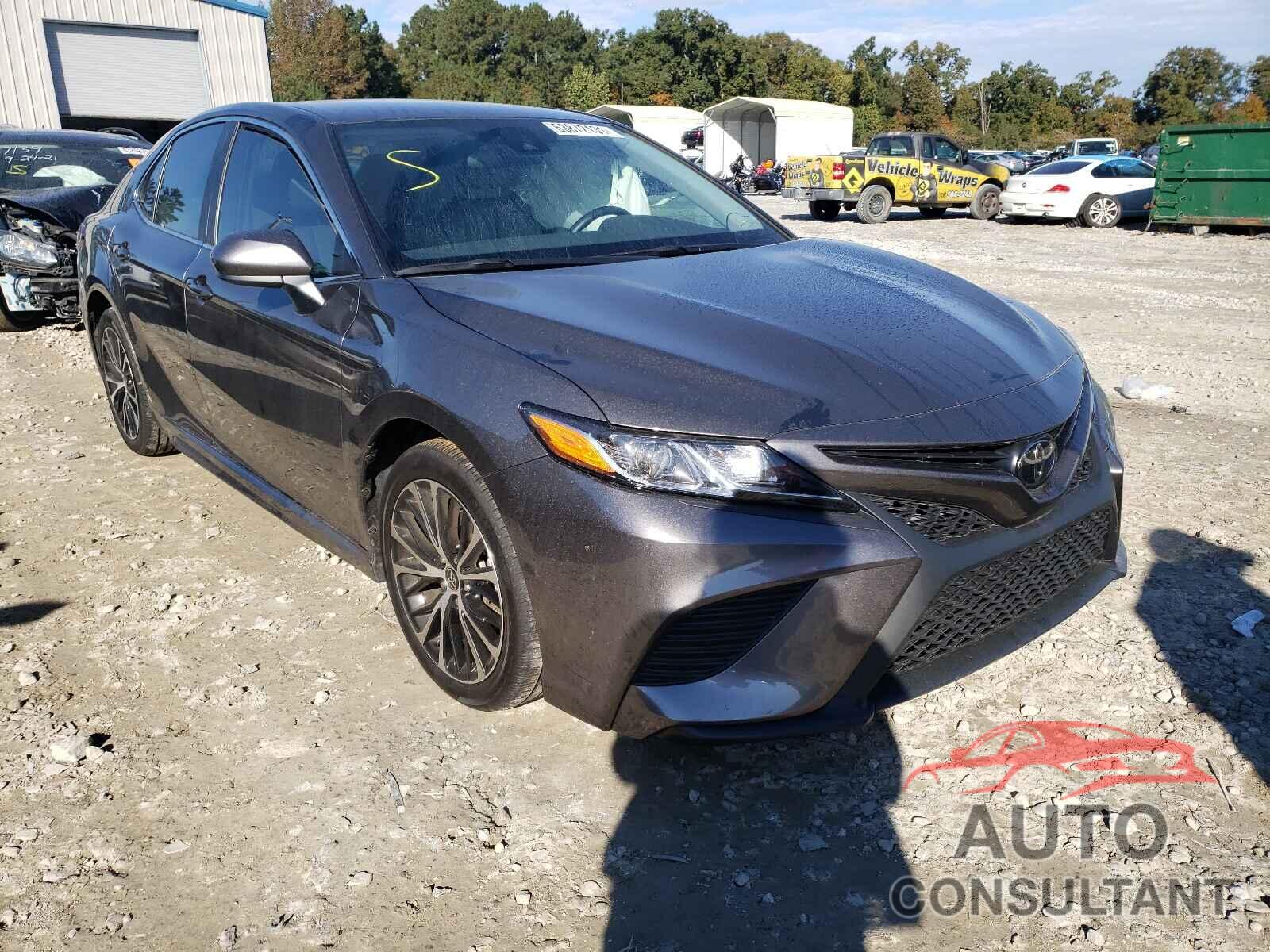 TOYOTA CAMRY 2020 - 4T1G11AK8LU503849