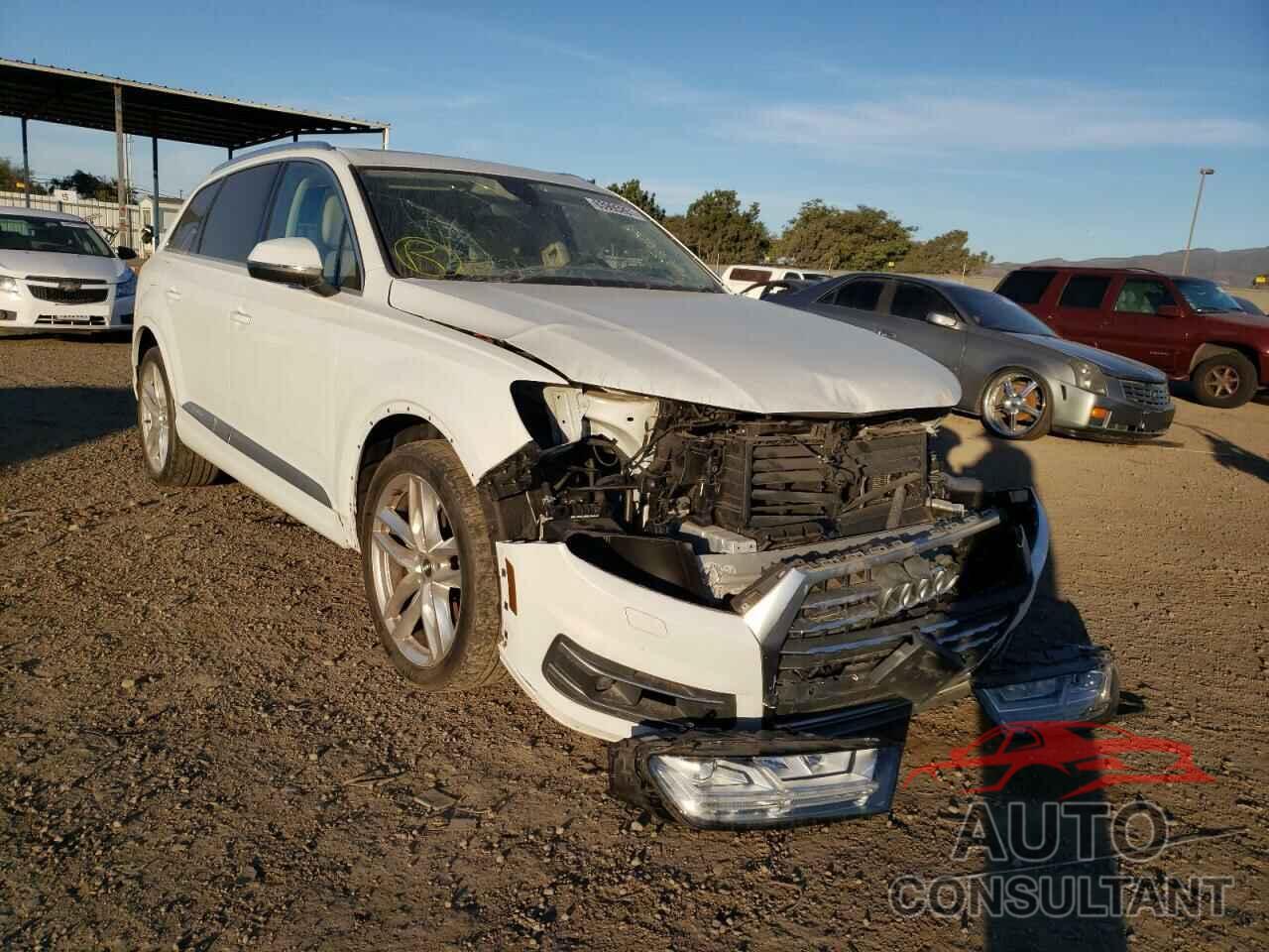 AUDI Q7 2018 - WA1VAAF79JD005814