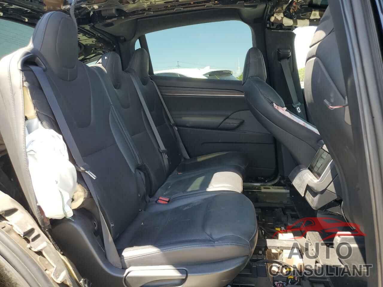 TESLA MODEL X 2024 - 7SAXCAE54RF454382