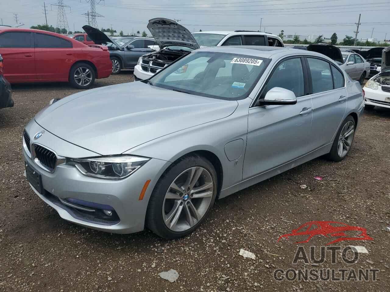BMW 3 SERIES 2017 - WBA8E1C39HA029287