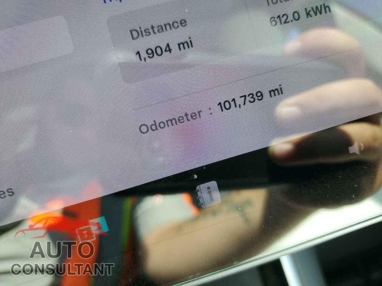 TESLA MODEL 3 2018 - 5YJ3E1EB8JF085512