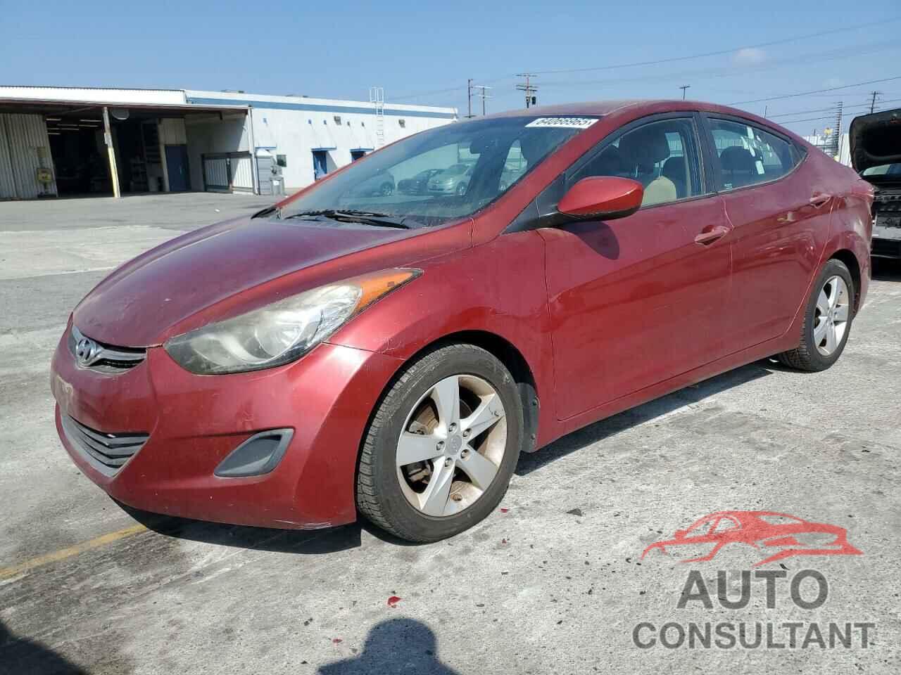 HYUNDAI ELANTRA 2013 - 5NPDH4AE4DH364376