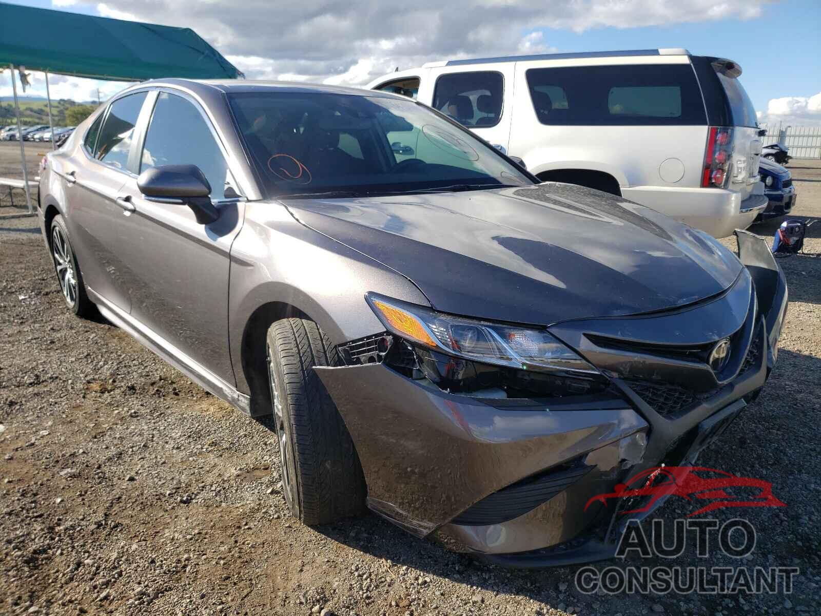 TOYOTA CAMRY 2019 - 4T1B11HK0KU201129