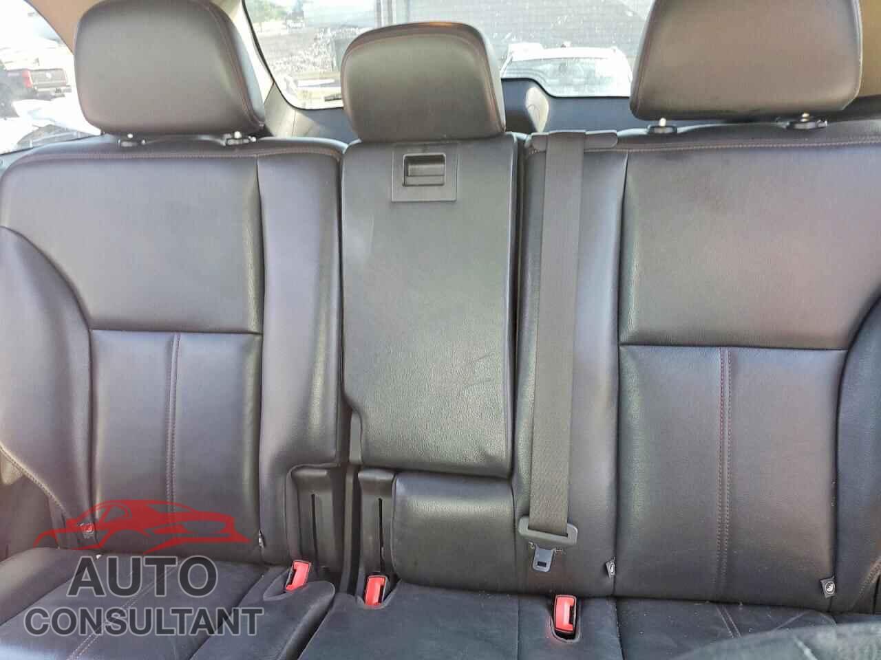 FORD EDGE 2011 - 2FMDK3JC2BBB20031