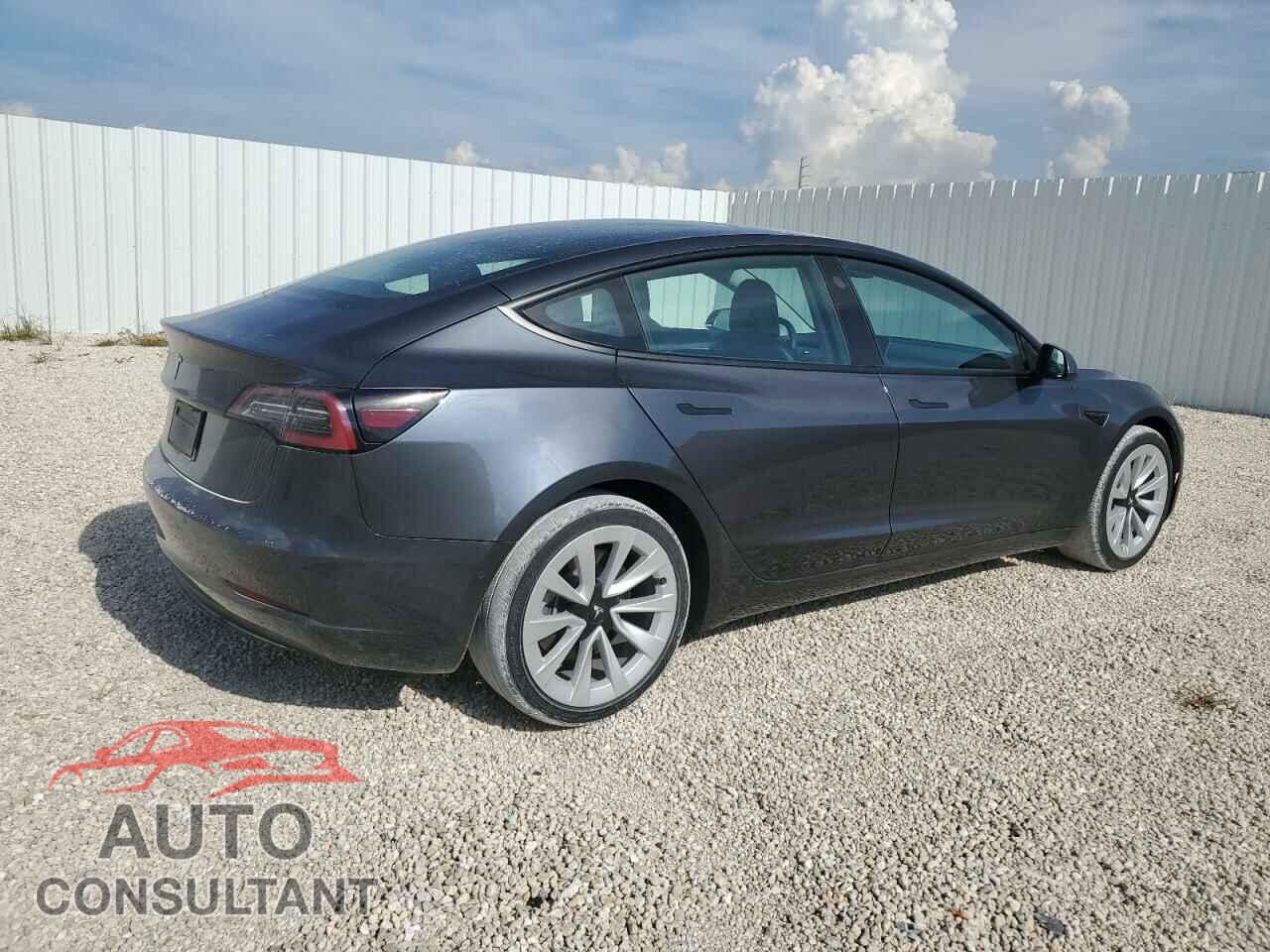 TESLA MODEL 3 2022 - 5YJ3E1EA6NF285964